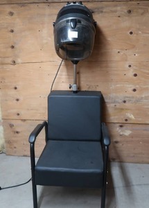 lot 27 image: SALON HAIR DRYER CHAIR