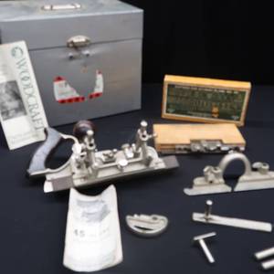 lot 33 image: #45 STANLEY PLANE SEVEN PLANES IN ONE IN THE CASE