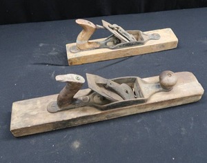 lot 87 image: 2 PRIMATIVE PLANES