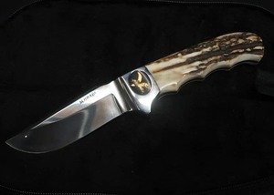 lot 92 image: SCHRADE DHOLDER KNIFE WITH PADDED CASE