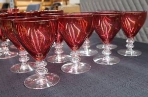 lot 113 image: LOT OF DEEP RED CRANBERRY GLASSWARE