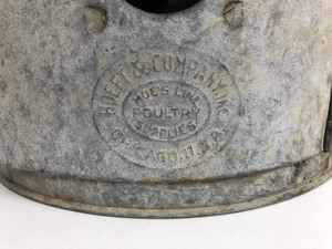 lot 67 image: Antique Galvanized Hoeft & Company Poultry Supplies Feeder wWarming Lamp