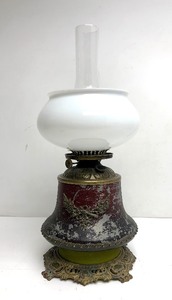 lot 69 image: Ornate Unusual Antique Glass Oil Lamp