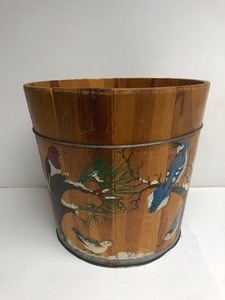 lot 81 image: Large Hand Painted Folk Art Wooden Planter or Basket wBirds