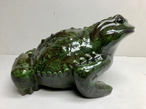 lot 95 image: Large Vintage Ceramic FrogToad Statue
