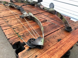 lot 103 image: Pair of COBRA Left Handed HuntingArchery Bows