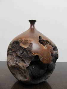 lot 144 image: Gorgeous Signed Hand Turned Burl Wood Vase by Hap Sakwa