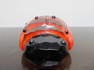 lot 211 image: Faceted Crystal Ladybug Paperweight