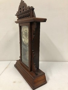 lot 233 image: Very Nice Antique Kitchen or Mantle Clock