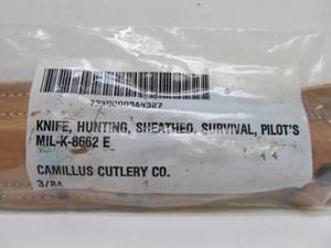 lot 288 image: Brand New CAMILLUS Pilots Survival Combat Knife