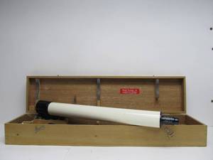 lot 296 image: Nice Vintage Telescope wWooden Case