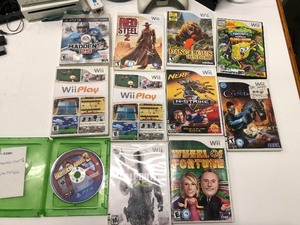 lot 355 image: LARGE Estate Lot of Video Game Systems Playstation Nintendo Wii etc