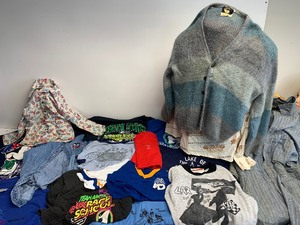lot 386 image: Large Estate Lot of Vintage Clothing