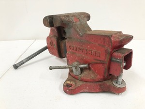 lot 389 image: Vintage CRAFSTMAN Swivel Anvil Vise