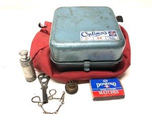 lot 321 image: Vintage OPTIMUS Brass Camp Stove