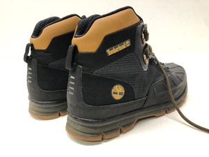 lot 362 image: Pair of TIMBERLAND Boots - Mens Size 11