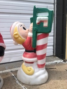 lot 184 image: Vintage SANTA Claus & Elf Christmas Blow Molds