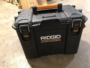 lot 23 image: RIDGID 2.0 Pro Gear System 22 in. XL Tool Box Storage Customer Returns See Pictures