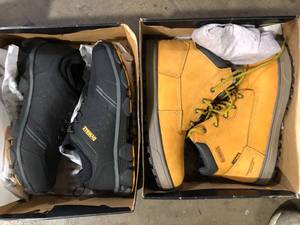 lot 35 image: Lot of Assorted Dewalt Work Boots  Customer Returns See Pictures