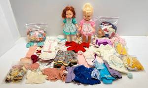 lot 69 image: 1978 Mattel Doll & Fisher Price Doll With Extra Doll Clothes