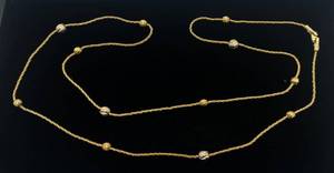 lot 126 image: 50 Swarvoski Crystal Necklace