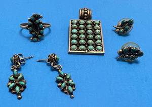 lot 139 image: Vintage Misc. Sterling Silver & Turquoise Pendant, Earrings & Ring 20.81 G Approx Weight