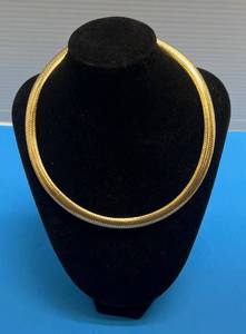 lot 154 image: 16 14K Italy Choker Necklace 5.85 G