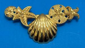 lot 156 image: 14K Gold Ocean Life Pendant 6.59 G