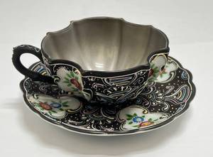 lot 193 image: Vintage Ardalt Lenwile Japanese Hand Painted Moriage Pocealin Raised Enameled Gray Demitasse Cup & Saucer