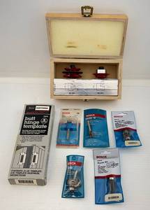 lot 244 image: Misc. Busch Router Bits, Craftsman Butt Hinge Template & Freud Professional Woodworking Router Bit Set