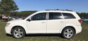 lot 2 image: 2009 Dodge Journey SXT AWD