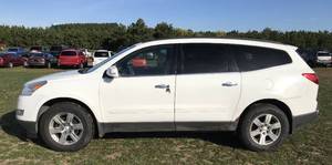 lot 4 image: 2012 Chevy Traverse LT AWD