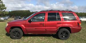 lot 1 image: 2004 Jeep Grand Cherokee LTD 4x4