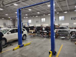 lot 3 image: Forward 2-Post Automotive Lift, Mod...
