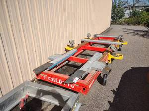 lot 9 image: Celette Marbre Sevenne Frame Rack, ...
