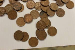 Wheat Back Pennies Lot Approx 200 Pennies