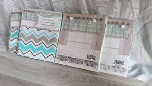 lot 85 image: NIP Lot of Four (4) Trend Lab Valances