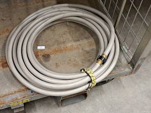 lot 166 image: Garden Hose