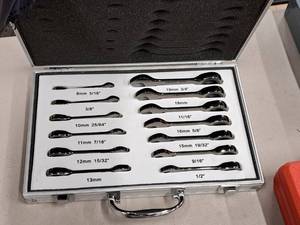 lot 172 image: Combination Ratchet Wrench Set 11-piece with Metal Case