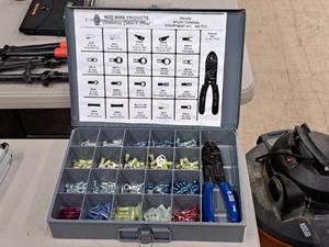 lot 173 image: Nylon Terminal Assortment Kit TK430N