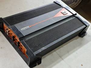 lot 187 image: Dual Electronics 4-Channel Amplifier XPR540