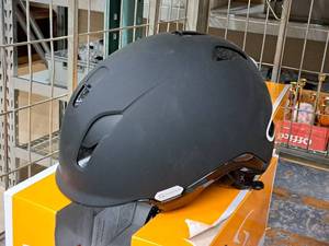 lot 218 image: Kilowatt Bicycle Helmet HT-500MTBK