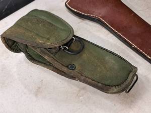 lot 30 image: U.S. Army M-12 Gun Holster