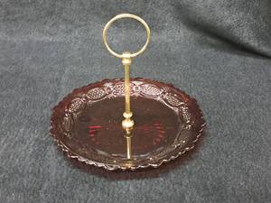 lot 75 image: 7 Serving Dish