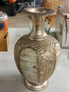 lot 231 image: Decorative Table Vase