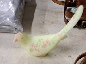 lot 239 image: Bird theme Figurine 6