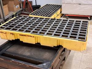 lot 55 image: Spill Containment 53x27x7