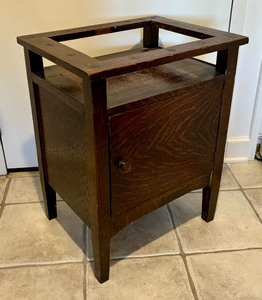 Vintage Arts and Crafts Mission Style Oak Cabinet