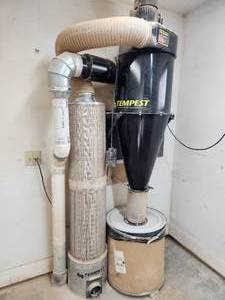 lot 4 image: PSI Woodworking Products Tempest 2.5-HP S Series Dust Collection System DC14MB25HP