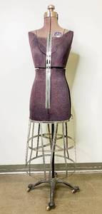 lot 151 image: Vintage Acme Collapsible Dress Form Size A